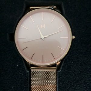 MVMT watch